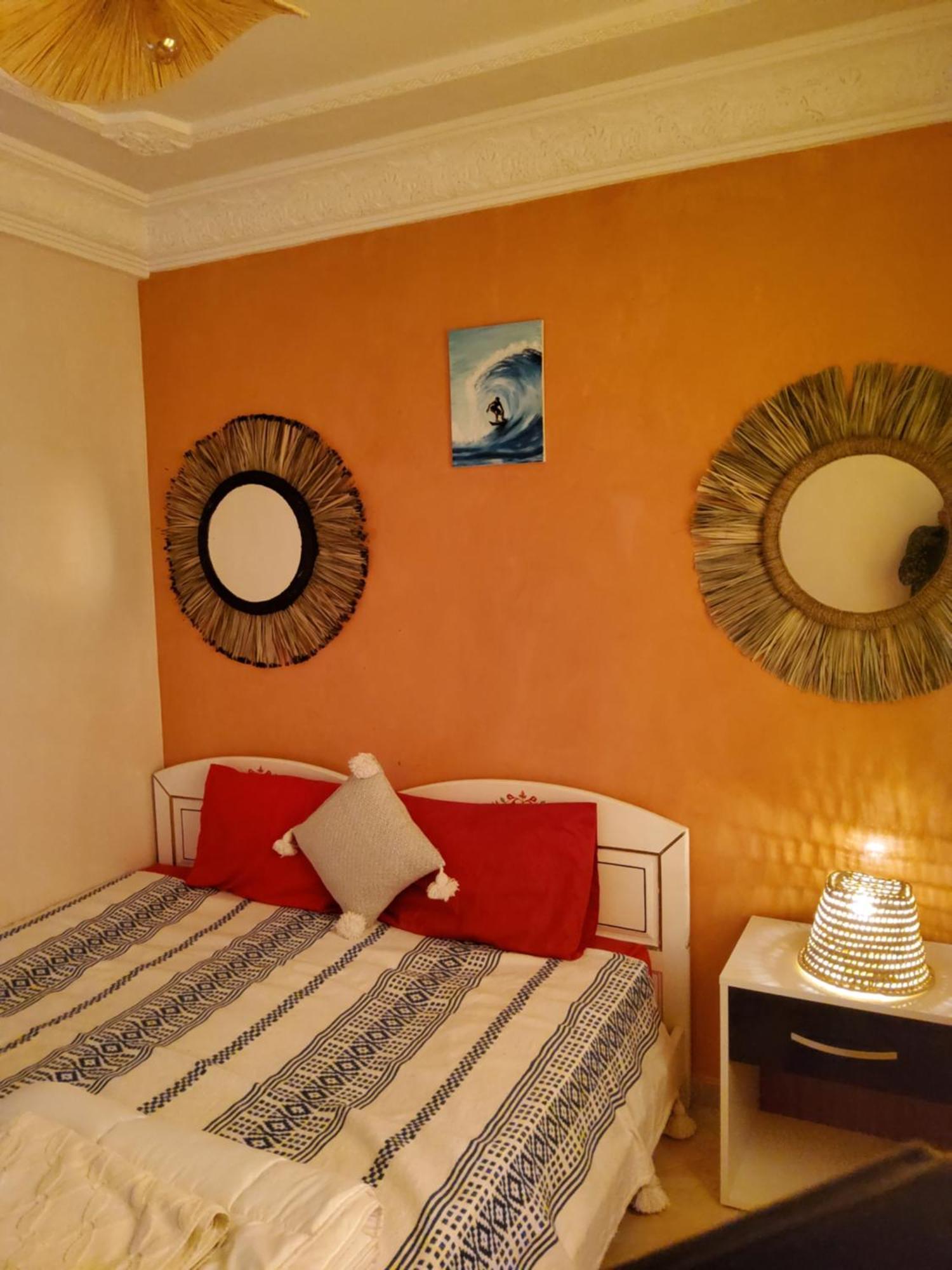 Surf & Salsa Guest House Agadir Exteriör bild