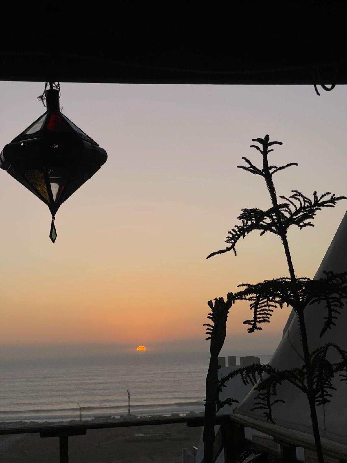 Surf & Salsa Guest House Agadir Exteriör bild